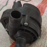 پمپ کردش اب بنز۲۰۳