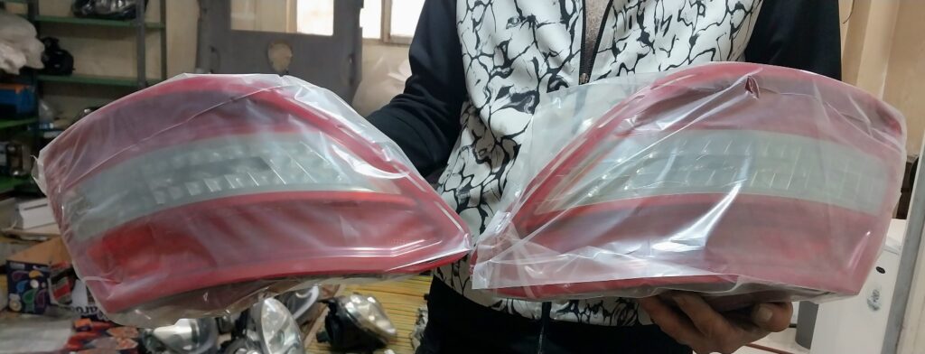چراغ عقب ال ای دیc200